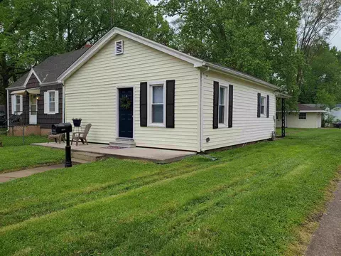 2300 E Keys Ave, Springfield, IL 62702 photo 1