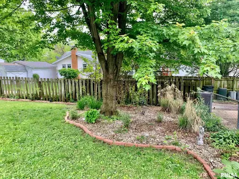 1606 W Edwards St, Springfield, IL 62704 photo 20