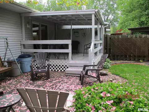 5208 Deerwood Lake Dr, Springfield, IL 62703 photo 7