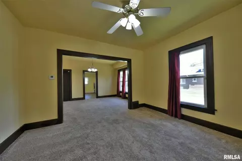 2201 Yale Blvd, Springfield, IL 62703 photo 6