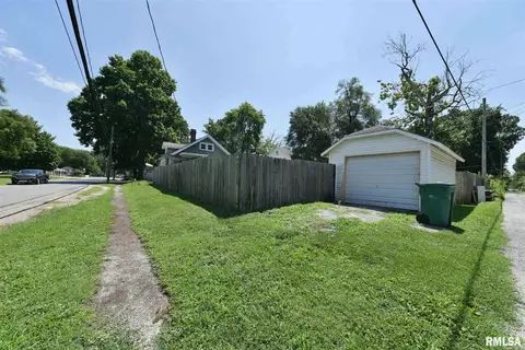 2201 Yale Blvd, Springfield, IL 62703 photo 24