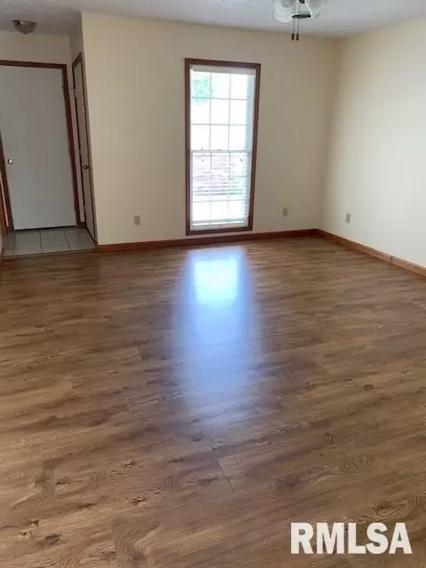 2805 Catherine Ln, Springfield, IL 62703 photo 8