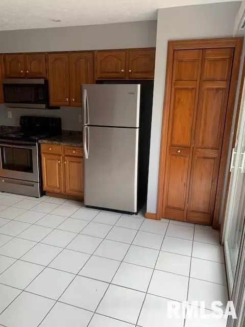 2805 Catherine Ln, Springfield, IL 62703 photo 12