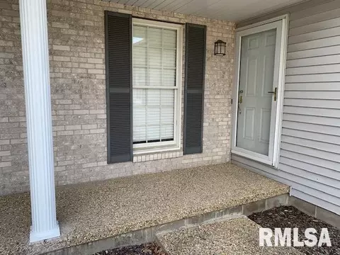 2805 Catherine Ln, Springfield, IL 62703 photo 2