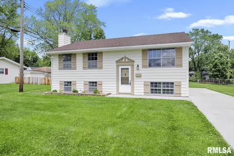 37 Groton Dr, Springfield, IL 62702 photo 2