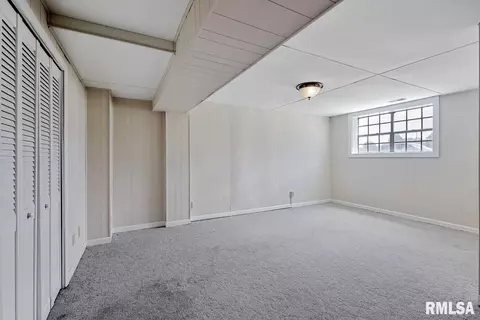 37 Groton Dr, Springfield, IL 62702 photo 19
