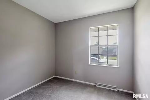 37 Groton Dr, Springfield, IL 62702 photo 12