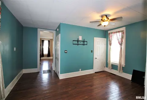 1024 N Walnut St, Springfield, IL 62702 photo 28