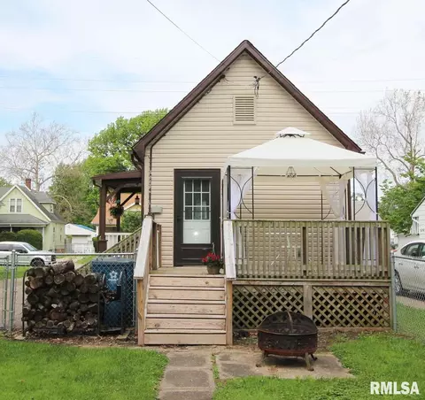 1024 N Walnut St, Springfield, IL 62702 photo 40