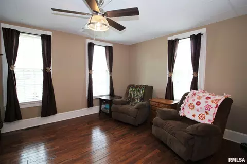 1024 N Walnut St, Springfield, IL 62702 photo 10