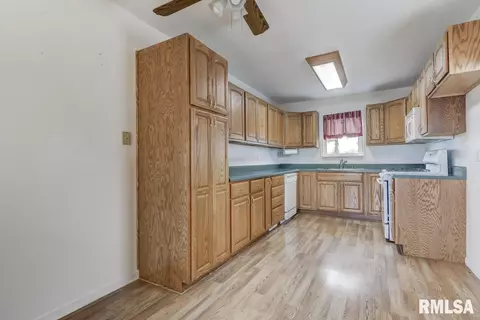 4108 Marie Dr, Springfield, IL 62707 photo 5