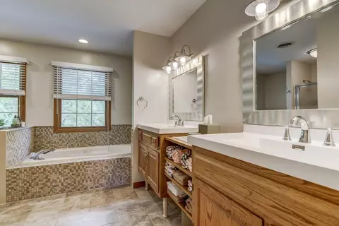 2331 Chesapeake Lndg, Springfield, IL 62712 photo 29