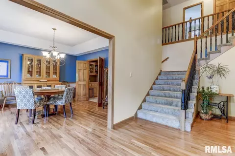 2331 Chesapeake Lndg, Springfield, IL 62712 photo 3