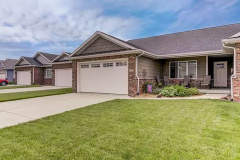 4633 Thompson Rd, Springfield, IL 62711 photo 1