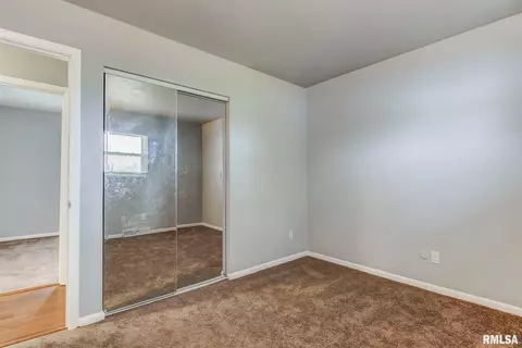 1920 Camden St, Springfield, IL 62702 photo 12