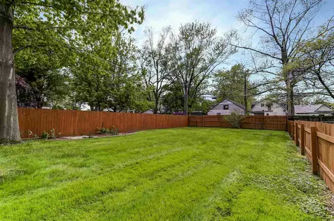 1247 Monument St, Springfield, IL 62702 photo 23