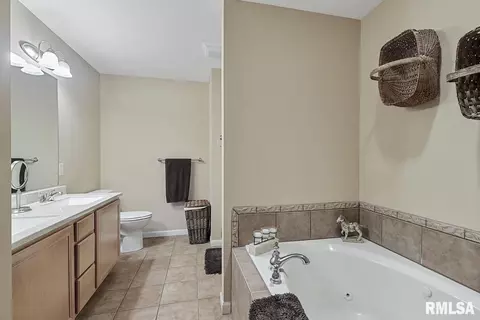 7211 Preston Dr, Springfield, IL 62711 photo 13