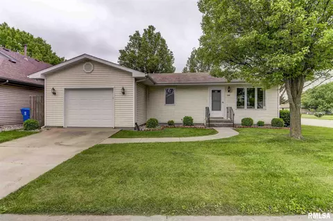 120 Como Ln, Springfield, IL 62703 photo 1