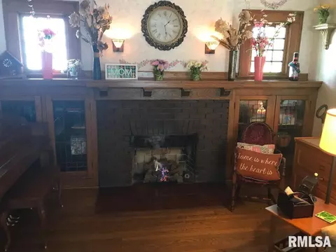 1917 S 4th St, Springfield, IL 62703 photo 10