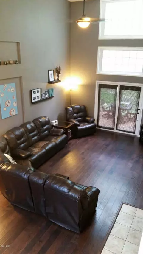 11093 Moses Dr, Benton, IL 62812 photo 7