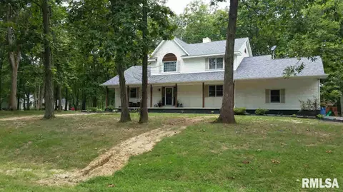 11093 Moses Dr, Benton, IL 62812 photo 1