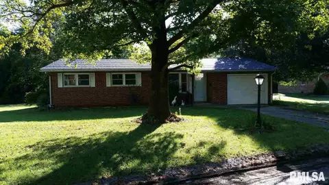 1009 Roberta, Marion, IL 62959 photo 1