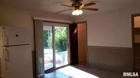 1009 Roberta, Marion, IL 62959 photo 12
