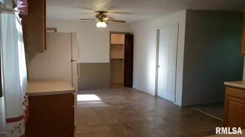 1009 Roberta, Marion, IL 62959 photo 13
