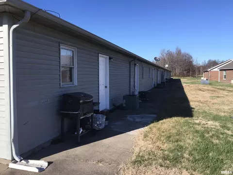 1015 E 8th St, Metropolis, IL 62960 photo 6