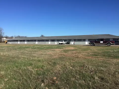 1015 E 8th St, Metropolis, IL 62960 photo 1