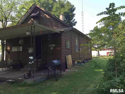 100 N Marshall, Dix, IL 62830 photo 11