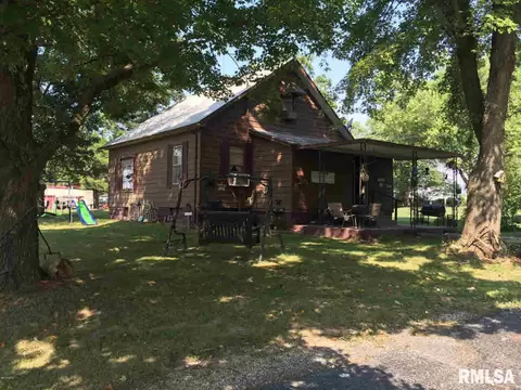 100 N Marshall, Dix, IL 62830 photo 1