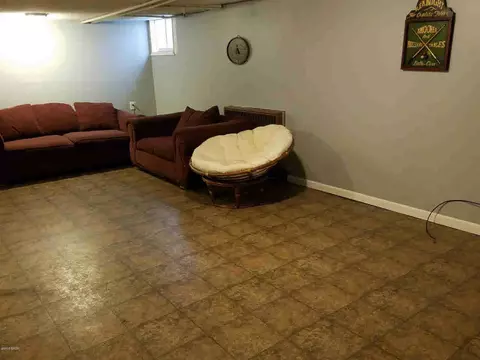 910 S Madison St, Marion, IL 62959 photo 27