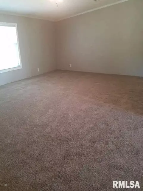 103 S 37th St, Herrin, IL 62948 photo 28