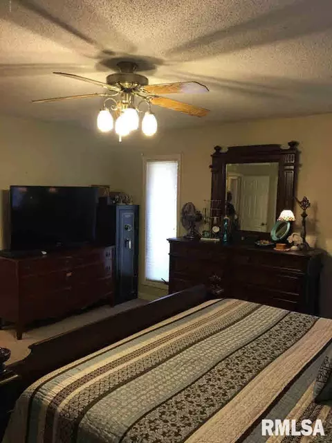 6572 Roberts Rd, Marion, IL 62959 photo 13