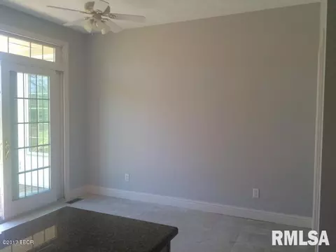 1600 E Clark Trl, Herrin, IL 62948 photo 12