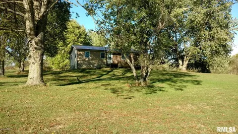 12382 E Sumter, Dix, IL 62830 photo 5