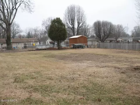1210 S Duncan St, Marion, IL 62959 photo 10