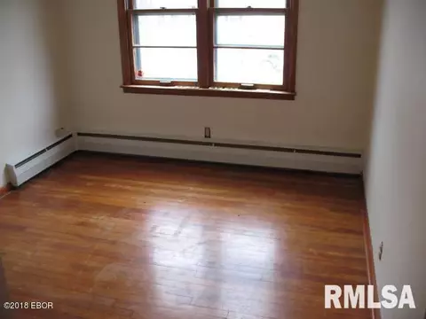 1210 S Duncan St, Marion, IL 62959 photo 7