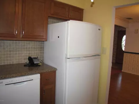 210 Circle Dr, Salem, IL 62881 photo 9