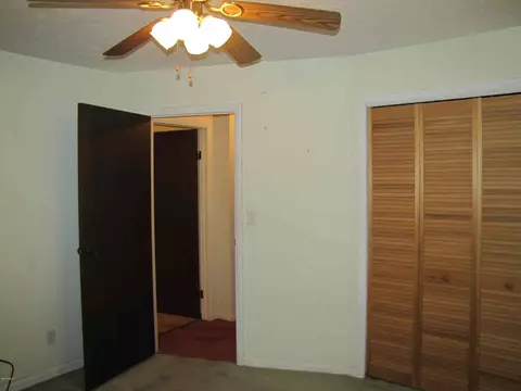 210 Circle Dr, Salem, IL 62881 photo 16