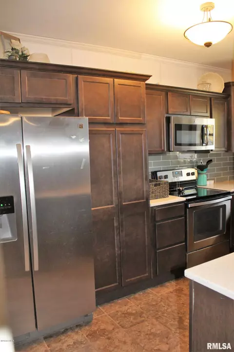 902 W Boulevard St, Marion, IL 62959 photo 16