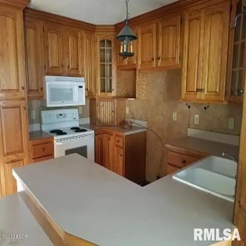 1200 Academy St, Eldorado, IL 62930 photo 14