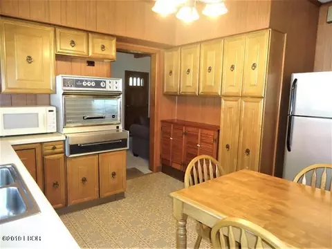 603 W Ray Ave, Christopher, IL 62822 photo 6