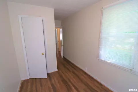 209 E 6th St, Metropolis, IL 62960 photo 16