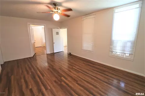 209 E 6th St, Metropolis, IL 62960 photo 11