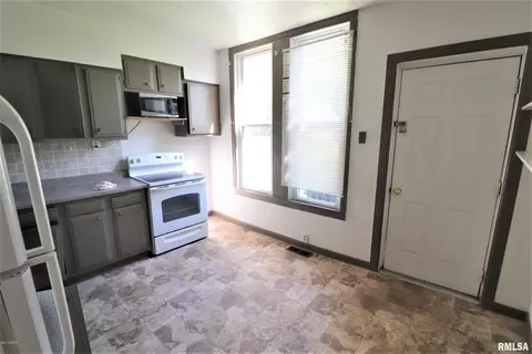 209 E 6th St, Metropolis, IL 62960 photo 22