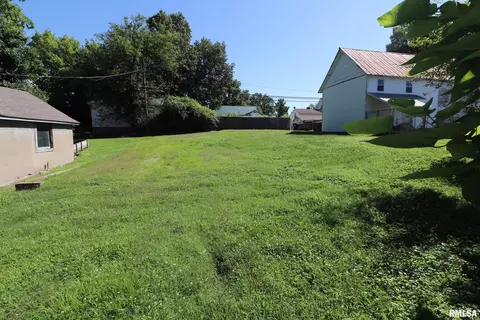 209 E 6th St, Metropolis, IL 62960 photo 6