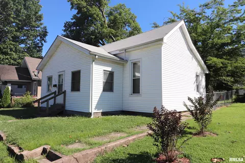 209 E 6th St, Metropolis, IL 62960 photo 3