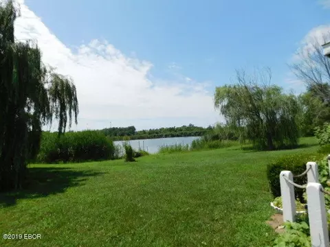 1383 Old Salem Rd, Kell, IL 62853 photo 29
